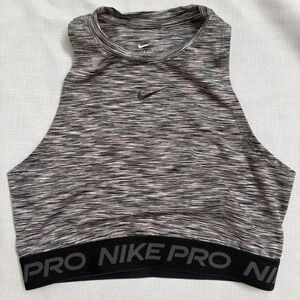 Nike Women's Black and Gray Crop Top